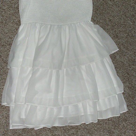 white square neck sleeveless ruffle mini dress - Picture 8 of 8